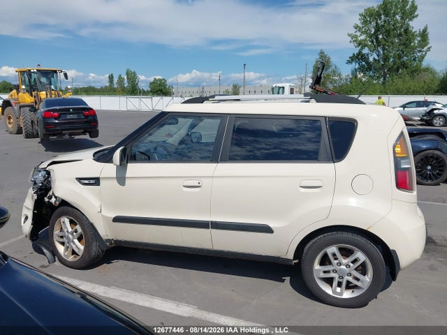 Aukcja sprzedaży 2010 Kia Soul 2.0l 2u/2.0l 4u/2.0l 4u Burner/2.0l 4u Retro/2.0l 4u Sx, vin: KNDJT2A26A7114195, numer aukcji: 12677446