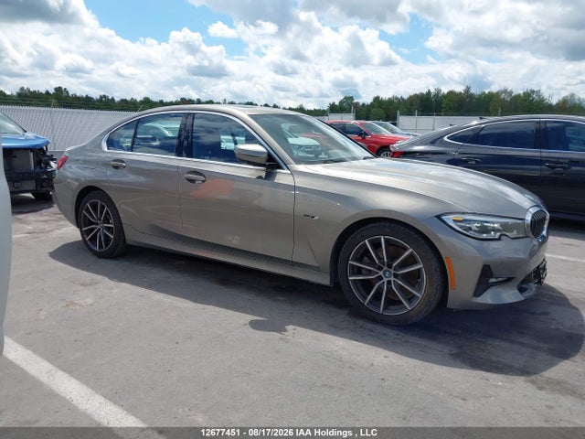 BMW 330e Xdrive 2022 WBA5P9C06NFN11795 Image 13