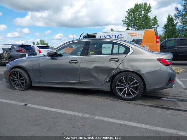 BMW 330e Xdrive 2022 WBA5P9C06NFN11795 Image 14