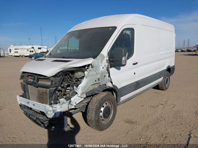 12677461 :رقم المزاد ، 1FTYE1C80NKA15847 vin ، 2022 Ford Transit-150 Cargo مزاد بيع
