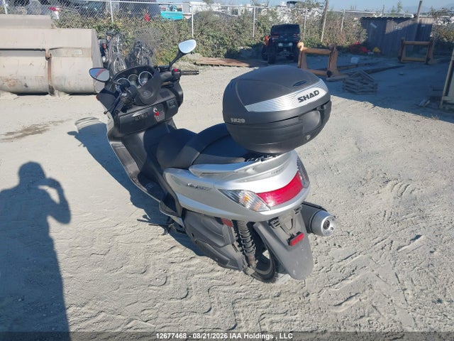 Yamaha YP400 2015 JYASH03N5FA000874 Image 3