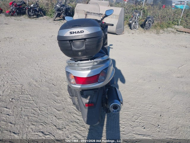 Yamaha YP400 2015 JYASH03N5FA000874 Image 6