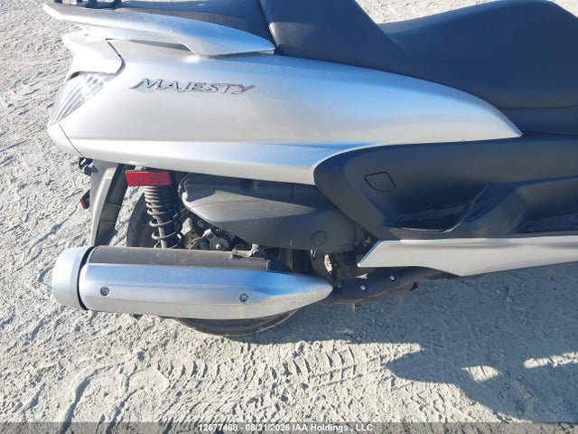 Yamaha YP400 2015 JYASH03N5FA000874 Image 8