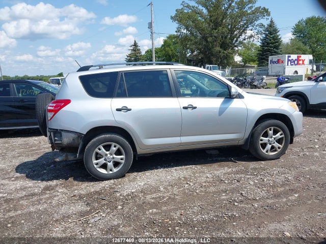 2009 Toyota Rav4 მანქანა იყიდება აუქციონზე, vin: 2T3BF33V09W017177, აუქციონის ნომერი: 12677469