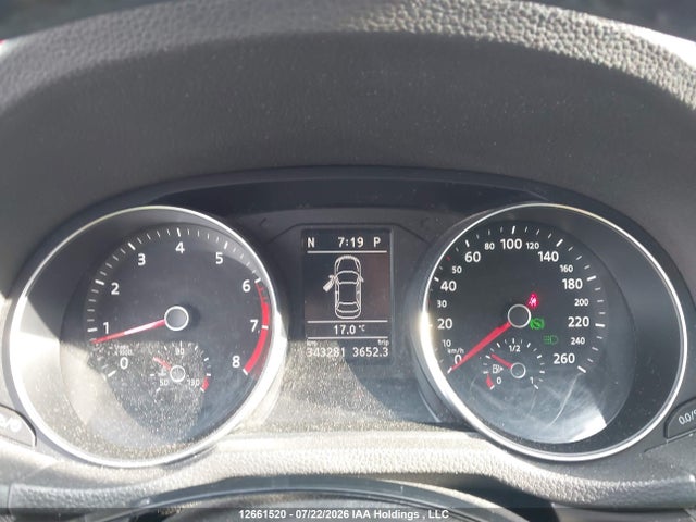 Продажа на аукционе авто 2016 Volkswagen Passat 1.8 Tsi Comfortline, vin: 1VWBS7A31GC068544, номер лота: 12661520