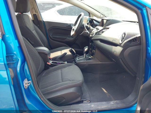 12663653 :رقم المزاد ، 3FADP4EJ0FM194014 vin ، 2015 Ford Fiesta Se مزاد بيع