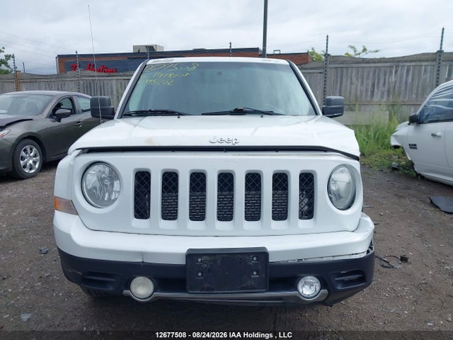 2015 Jeep Patriot Limited მანქანა იყიდება აუქციონზე, vin: 1C4NJRCB0FD195202, აუქციონის ნომერი: 12677508