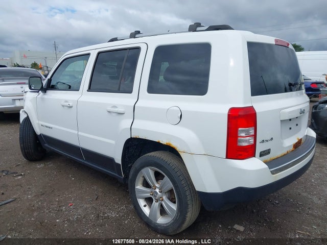 2015 Jeep Patriot Limited მანქანა იყიდება აუქციონზე, vin: 1C4NJRCB0FD195202, აუქციონის ნომერი: 12677508
