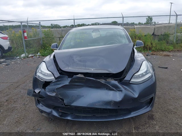 Tesla Model 3 Long Range 2020 5YJ3E1EB3LF642975 Image 11
