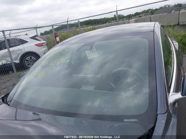 Tesla Model 3 Long Range 2020 5YJ3E1EB3LF642975 Image 16