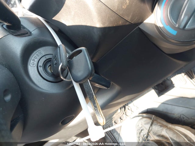 2007 Honda Fit მანქანა იყიდება აუქციონზე, vin: JHMGD38417S808110, აუქციონის ნომერი: 12677553
