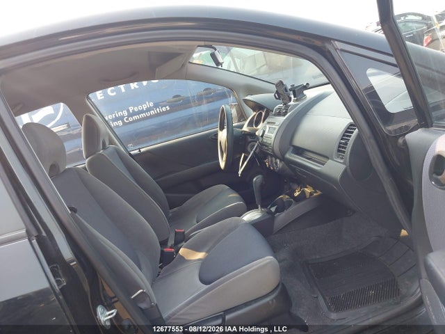 2007 Honda Fit მანქანა იყიდება აუქციონზე, vin: JHMGD38417S808110, აუქციონის ნომერი: 12677553