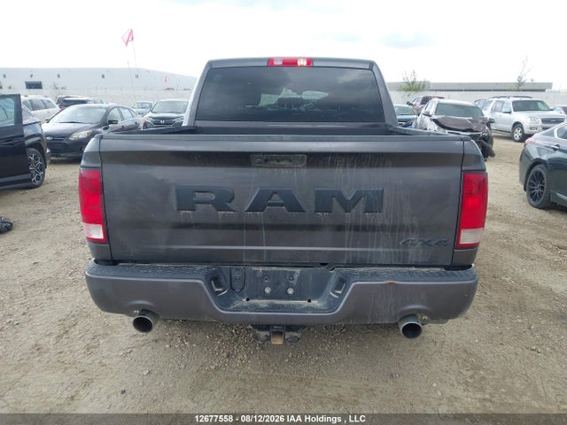 12677558 :رقم المزاد ، 3C6RR7KT7MG693655 vin ، 2021 Ram 1500 Classic Tradesman مزاد بيع