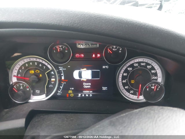 12677558 :رقم المزاد ، 3C6RR7KT7MG693655 vin ، 2021 Ram 1500 Classic Tradesman مزاد بيع