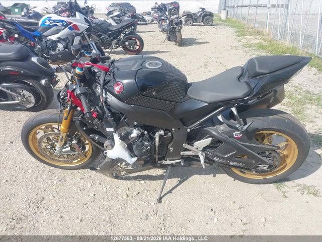JH2SC824XPK200016 Honda Cbr1000 Sp