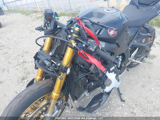 JH2SC824XPK200016 Honda Cbr1000 Sp