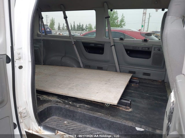 12677574 :رقم المزاد ، 1FBNE3BL7BDA75617 vin ، 2011 Ford Econoline E350 Super Duty Wagon مزاد بيع