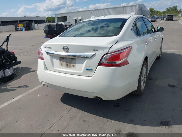 2013 Nissan Altima 2.5/2.5 S/2.5 Sl/2.5 Sv მანქანა იყიდება აუქციონზე, vin: 1N4AL3AP0DN570667, აუქციონის ნომერი: 12677608