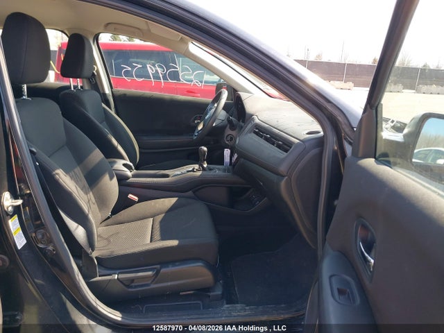 Продажа на аукционе авто 2016 Honda Hr-v Lx, vin: 3CZRU5G39GM105906, номер лота: 12587970