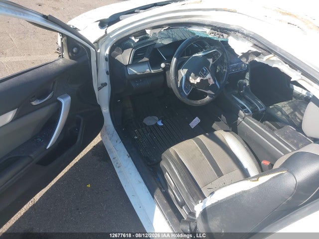 Honda Civic Touring 2016 2HGFC3B96GH426247 Image 19