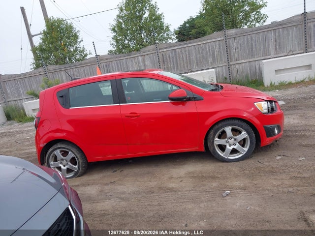 Chevrolet Sonic 2016 1G1JC6SB6G4156200 Image 13