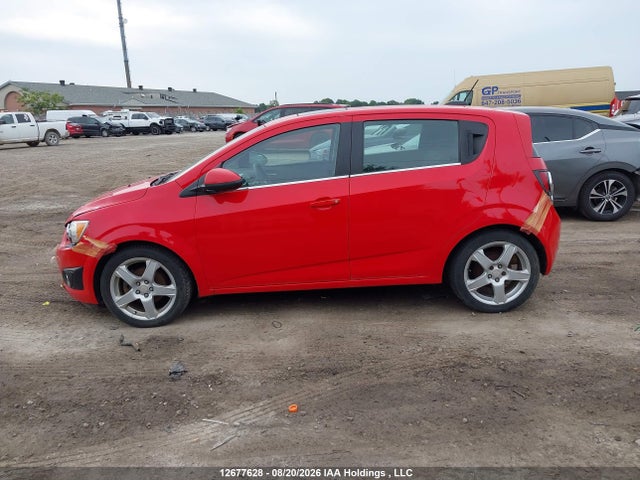Chevrolet Sonic 2016 1G1JC6SB6G4156200 Image 14