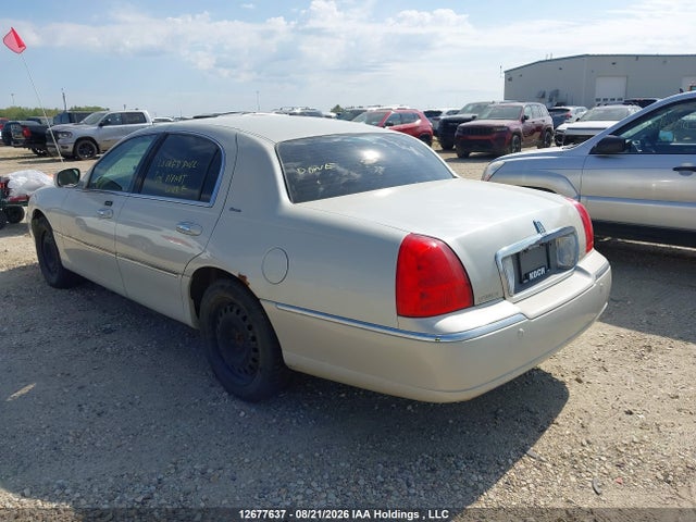 Продаж на аукціоні авто 2004 Lincoln Town Car Ultimate, vin: 1LNHM83W94Y646873, номер лоту: 12677637