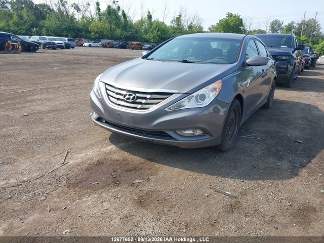 Продажа на аукционе авто 2013 Hyundai Sonata Gls, vin: 5NPEB4AC2DH569795, номер лота: 12677652