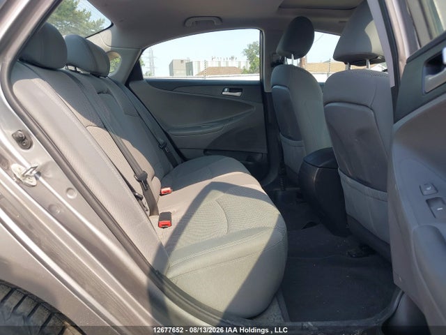 Продажа на аукционе авто 2013 Hyundai Sonata Gls, vin: 5NPEB4AC2DH569795, номер лота: 12677652