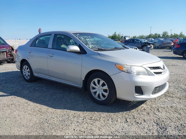 2013 Toyota Corolla S/le მანქანა იყიდება აუქციონზე, vin: 2T1BU4EEXDC064843, აუქციონის ნომერი: 12677674