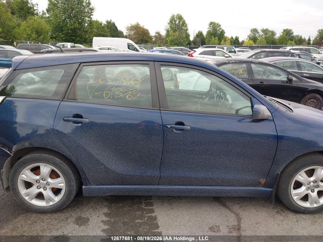 12677681 :رقم المزاد ، 2T1KR32E26C613762 vin ، 2006 Toyota Matrix Xr/xrs مزاد بيع
