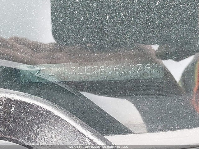 12677681 :رقم المزاد ، 2T1KR32E26C613762 vin ، 2006 Toyota Matrix Xr/xrs مزاد بيع