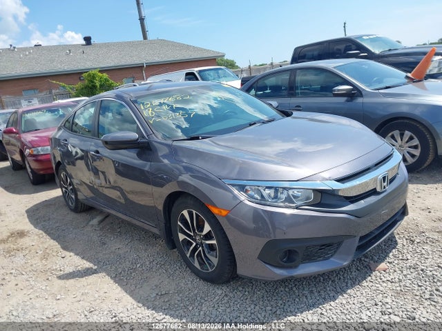 2HGFC2F68JH031357 Honda CIVIC SE