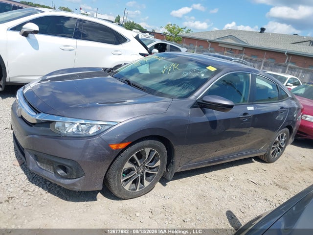 2HGFC2F68JH031357 Honda CIVIC SE