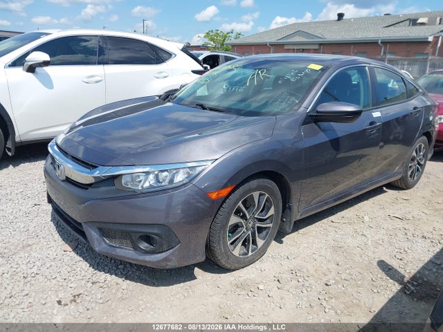 2HGFC2F68JH031357 Honda CIVIC SE