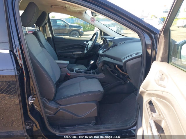 Продаж на аукціоні авто 2019 Ford Escape Se, vin: 1FMCU9GD5KUC58570, номер лоту: 12677686