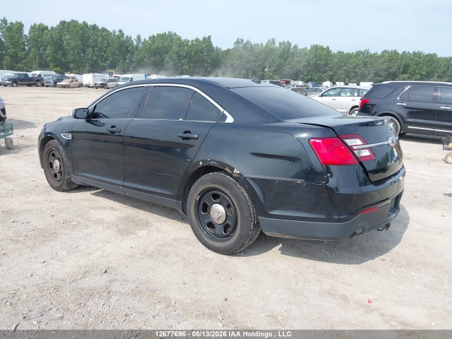 Ford Police Interceptor 2015 1FAHP2MK5FG139617 Image 3