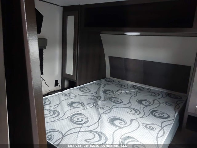 Продаж на аукціоні авто 2022 Grand Design Travel Trailer, vin: 573TT3625NDD02779, номер лоту: 12677712