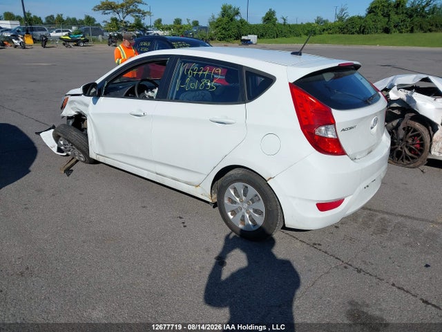 Hyundai ACCENT GL 2015 KMHCT5AE8FU201895 Image 3