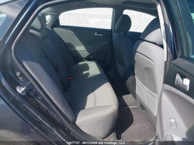 2011 Hyundai Sonata მანქანა იყიდება აუქციონზე, vin: 5NPEB4AC2BH050162, აუქციონის ნომერი: 12677727