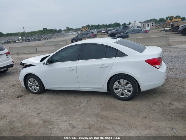 Продаж на аукціоні авто 2016 Chevrolet Cruze Limited, vin: 1G1PE5SBXG7101469, номер лоту: 12677733