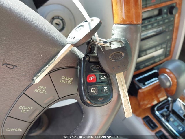 2005 Kia Amanti მანქანა იყიდება აუქციონზე, vin: KNALD124455071474, აუქციონის ნომერი: 12677737