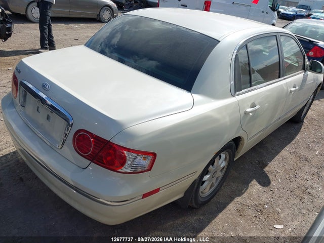 2005 Kia Amanti მანქანა იყიდება აუქციონზე, vin: KNALD124455071474, აუქციონის ნომერი: 12677737