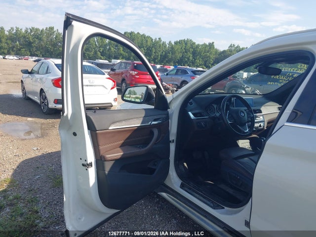 Продажа на аукционе авто 2018 Bmw X1 Xdrive28i, vin: WBXHT3C35J5L26059, номер лота: 12677771