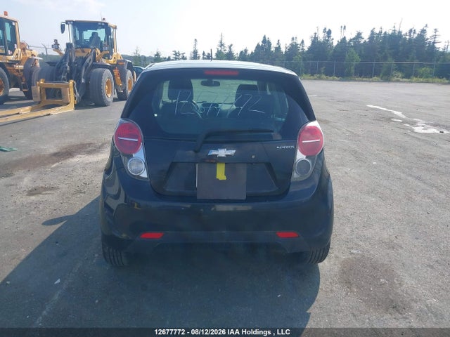 Chevrolet Spark 1lt Cvt 2014 KL8CD6S94EC403932 Image 15