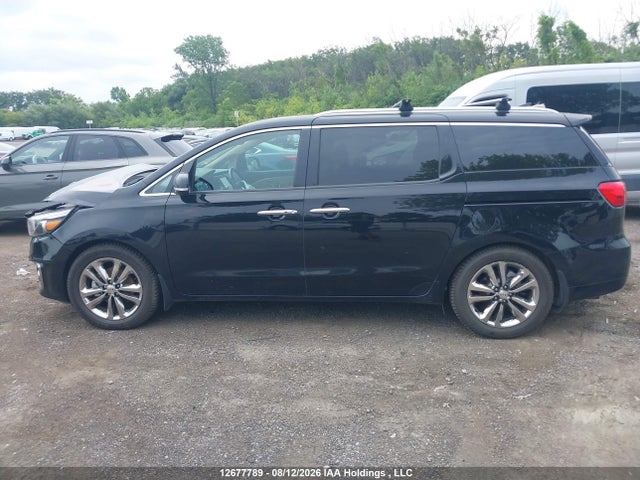 Продаж на аукціоні авто 2018 Kia Sedona Sxl, vin: KNDME5C18J6355422, номер лоту: 12677789