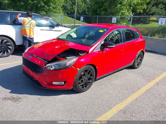 Ford FOCUS SE 2016 1FADP3K26GL223171 Image 2