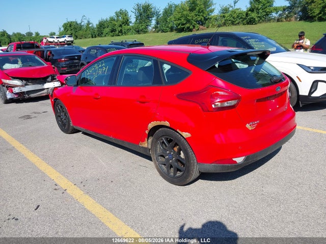 Ford FOCUS SE 2016 1FADP3K26GL223171 Image 3