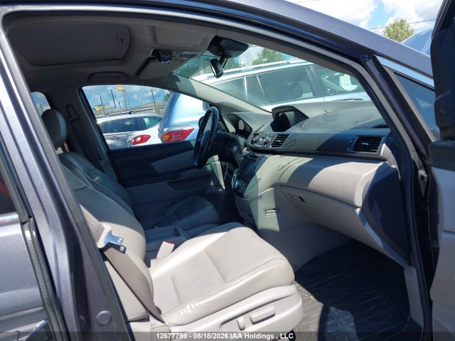 Honda Odyssey Touring 2014 5FNRL5H98EB508076 Image 5