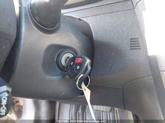 12677808 :رقم المزاد ، 2T1KU4EEXAC231911 vin ، 2010 Toyota Matrix Wagon مزاد بيع